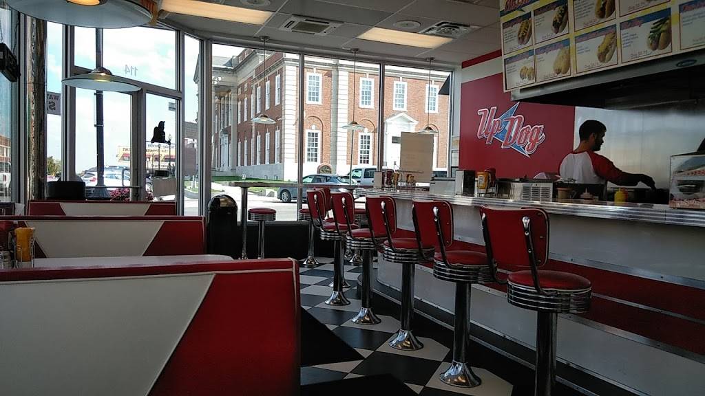 Up Dog | restaurant | 114 N Liberty St, Independence, MO 64050, USA | 8168362900 OR +1 816-836-2900