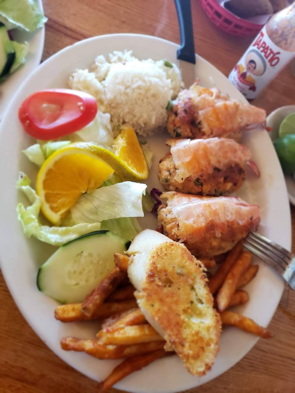 Langostinos Nayarit | restaurant | 1590 Busse Rd, Mt Prospect, IL 60056, USA | 8473649988 OR +1 847-364-9988