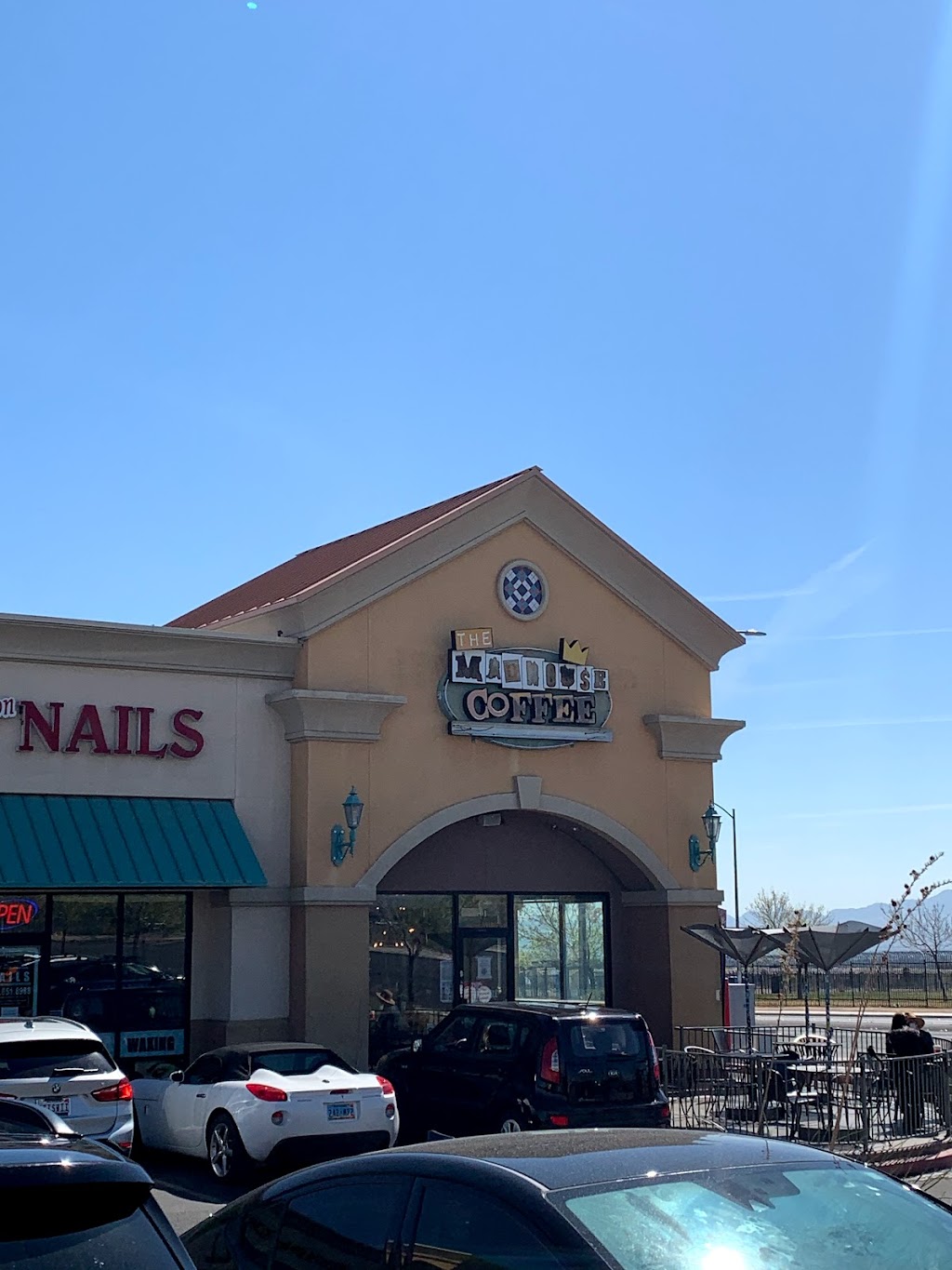 The MadHouse Coffee | bakery | 8470 W Desert Inn Rd, Las Vegas, NV 89117, USA | 7023604232 OR +1 702-360-4232