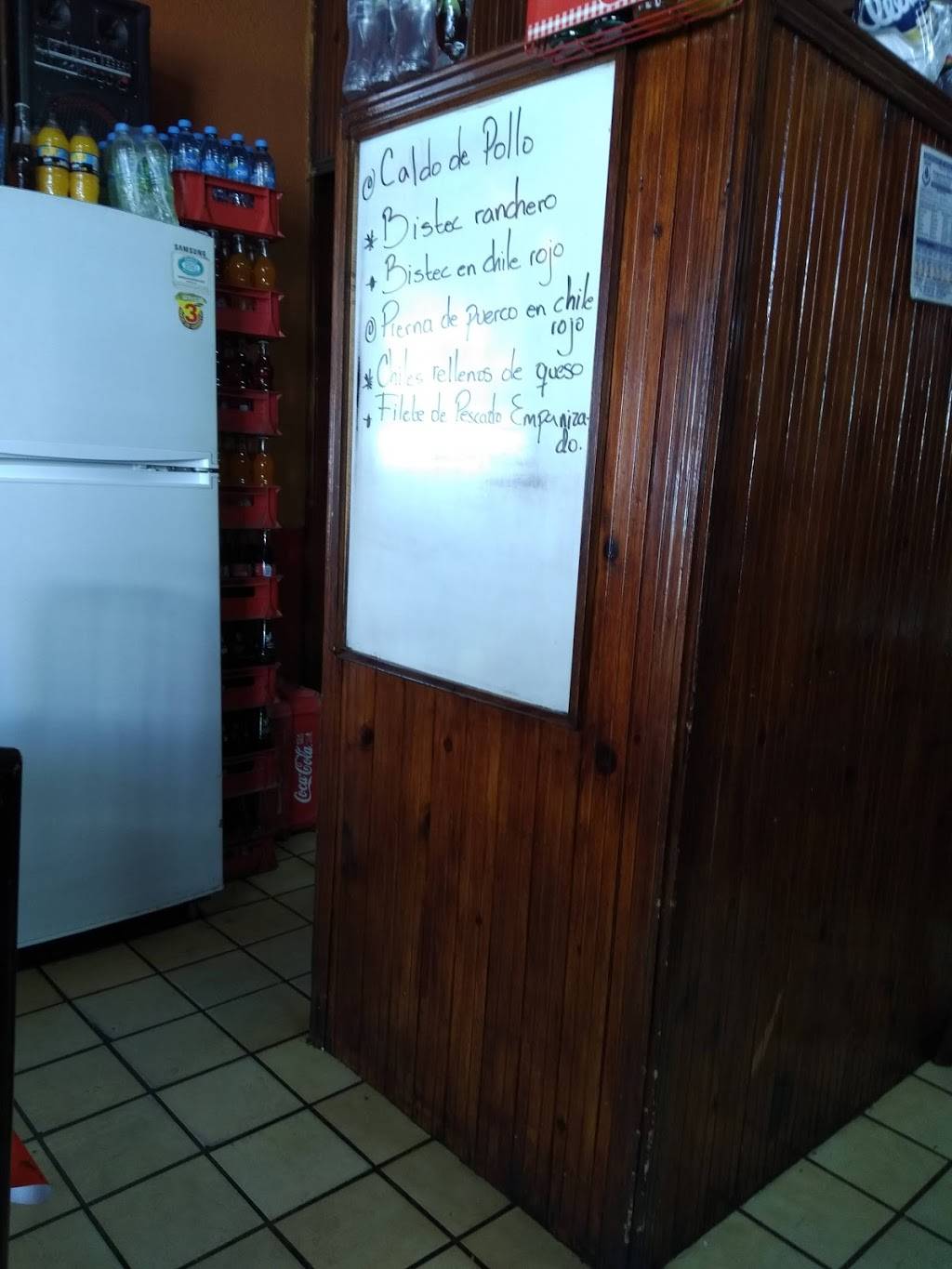 EL MICHOACANO | restaurant | Interior 21, Av. José López Portillo Pte. 19950, Nueva Tijuana, 22435 Tijuana, B.C., Mexico | 016646236291 OR +52 664 623 6291