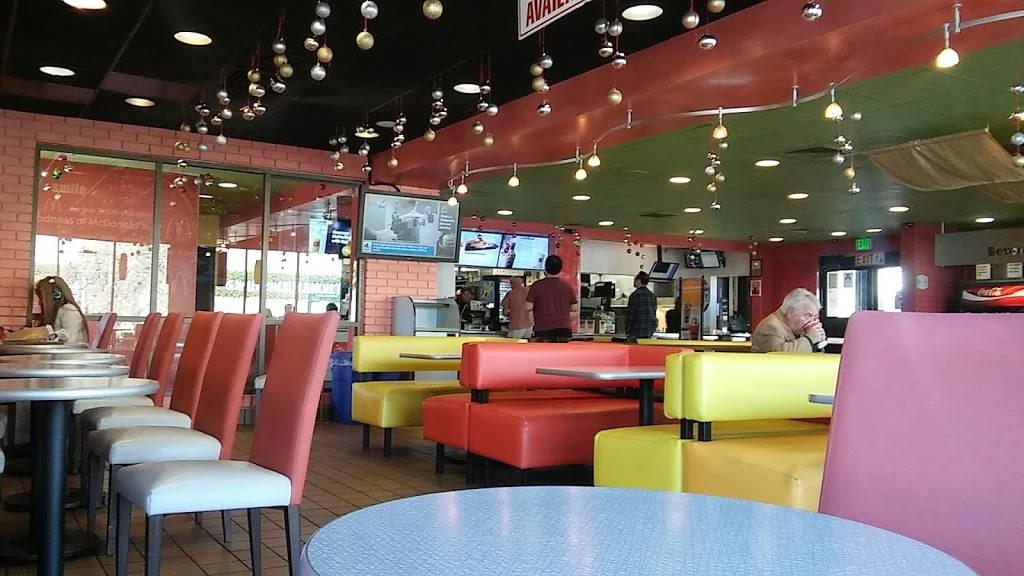 McDonalds | cafe | 15700 Ventura Blvd, Encino, CA 91436, USA | 8187840117 OR +1 818-784-0117