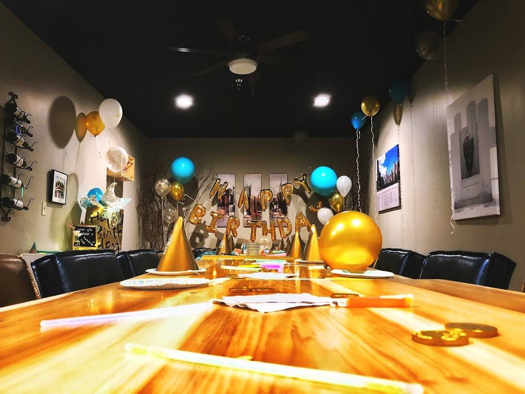 Track 61 | restaurant | 703B N Lamar Blvd, Oxford, MS 38655, USA | 6623805282 OR +1 662-380-5282