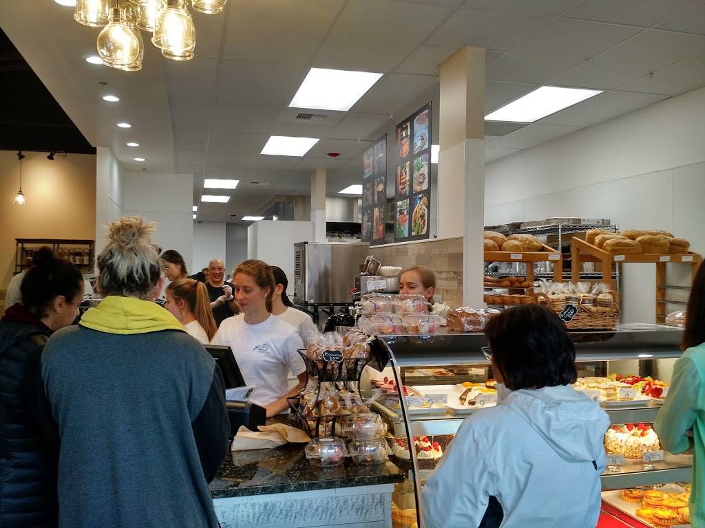 The French Bakery | bakery | Across The Marriott Hotel Below iPic Redmond (Town Center, 7330 164th Ave NE, Redmond, WA 98052, USA | 4255224931 OR +1 425-522-4931