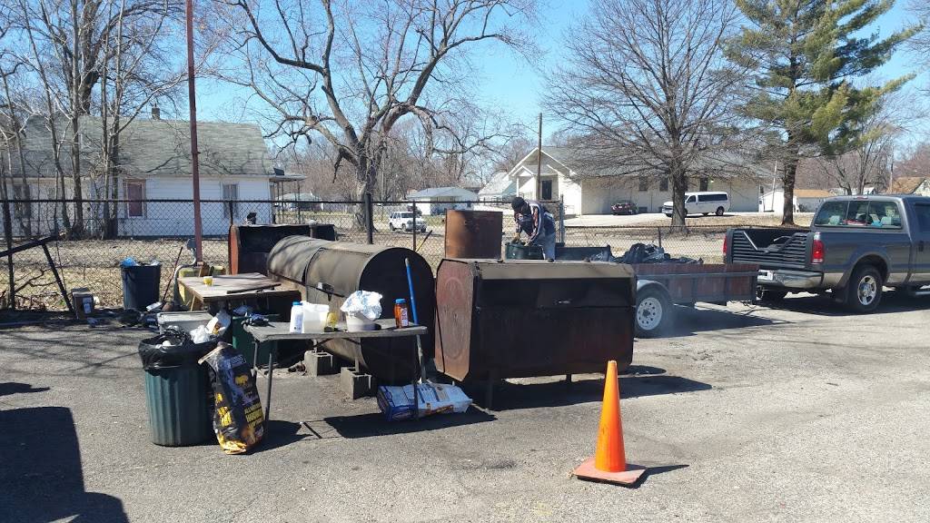 PTS Barbecue | restaurant | 601 S 9th St, Springfield, IL 62703, USA | 2177617431 OR +1 217-761-7431