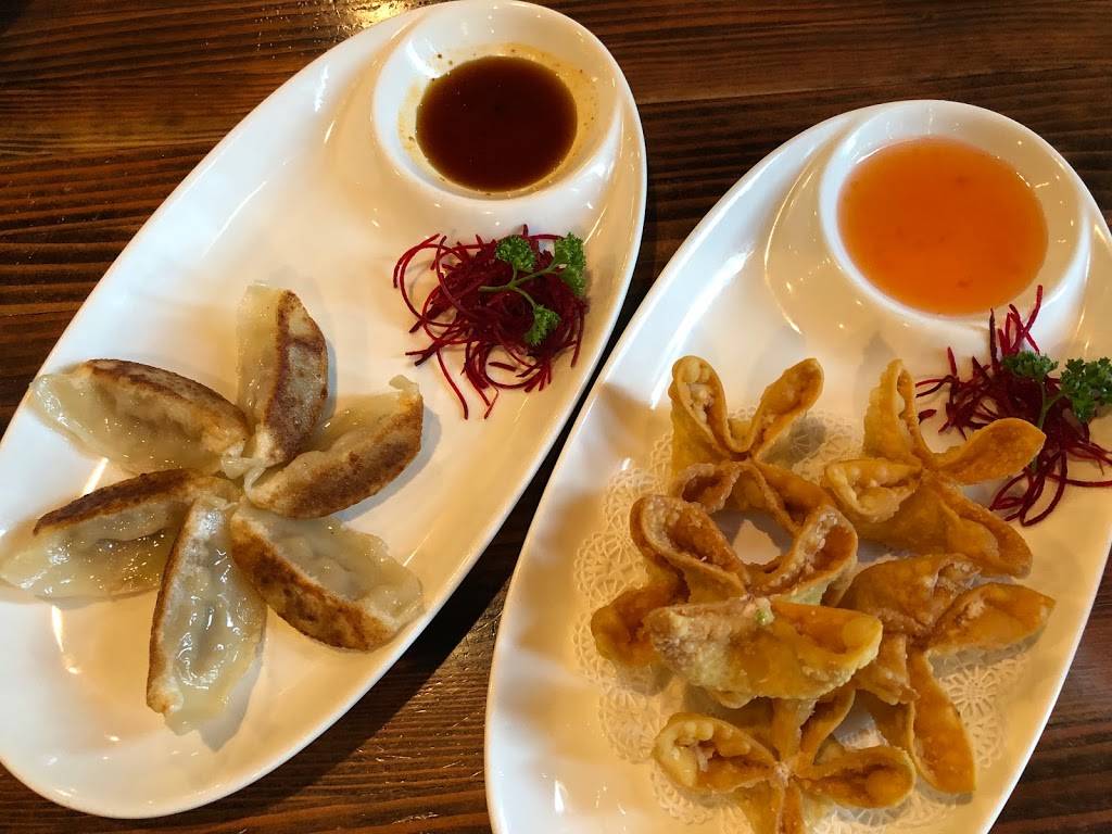 Sakana Hibachi Sushi and Bar | restaurant | 275 New State Hwy, Raynham, MA 02767, USA | 5088808660 OR +1 508-880-8660