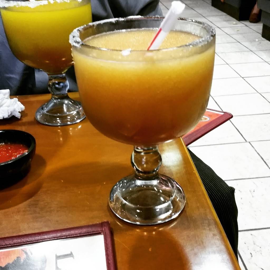 Los Gallos Mexican Grill | restaurant | 2700 W Ridge Rd, Rochester, NY 14626, USA | 5852277718 OR +1 585-227-7718