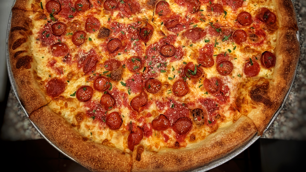 Raymond’s Pizzeria | restaurant | 130 Railroad Ave, Richmond, CA 94801, USA | 5106094961 OR +1 510-609-4961