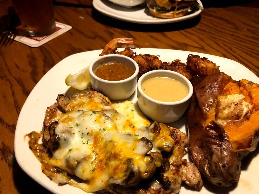 Outback Steakhouse | restaurant | 150 Elden St, Herndon, VA 20170, USA | 7033180999 OR +1 703-318-0999