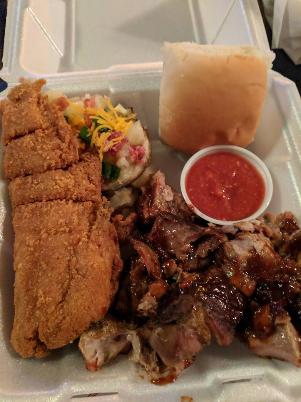 T Cs Restaurant & Tavern | restaurant | 109 N Railroad St, Battle Ground, IN 47920, USA | 7655672838 OR +1 765-567-2838