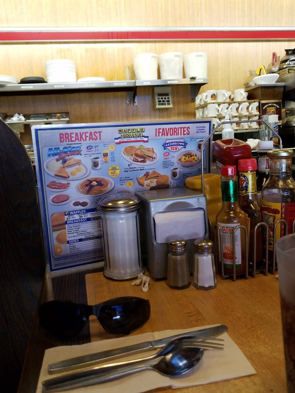 Waffle House | meal takeaway | 1900 South US-287, Corsicana, TX 75110, USA | 9038742233 OR +1 903-874-2233