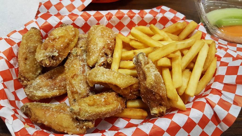 Wing Town | restaurant | 4271 FM2181, Corinth, TX 76210, USA | 9404979464 OR +1 940-497-9464