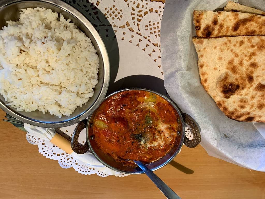 Mughils Indian Cuisine | restaurant | 1501 Pine Lake Rd #3692, Lincoln, NE 68512, USA | 4024170000 OR +1 402-417-0000