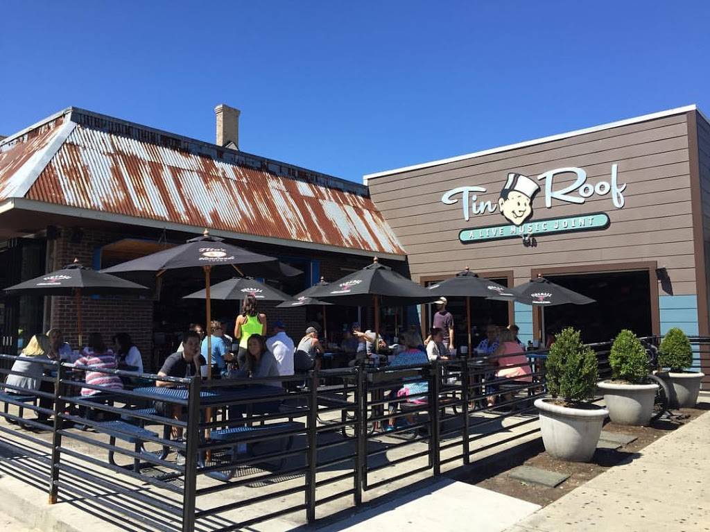 Tin Roof | restaurant | 303 S Limestone, Lexington, KY 40508, USA | 8593179111 OR +1 859-317-9111