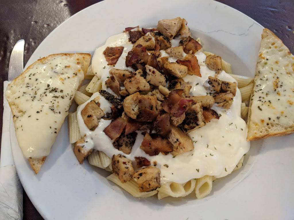 Rozarios Pizza & Pasta | restaurant | 42 N 1st St, Black River Falls, WI 54615, USA | 7152840006 OR +1 715-284-0006