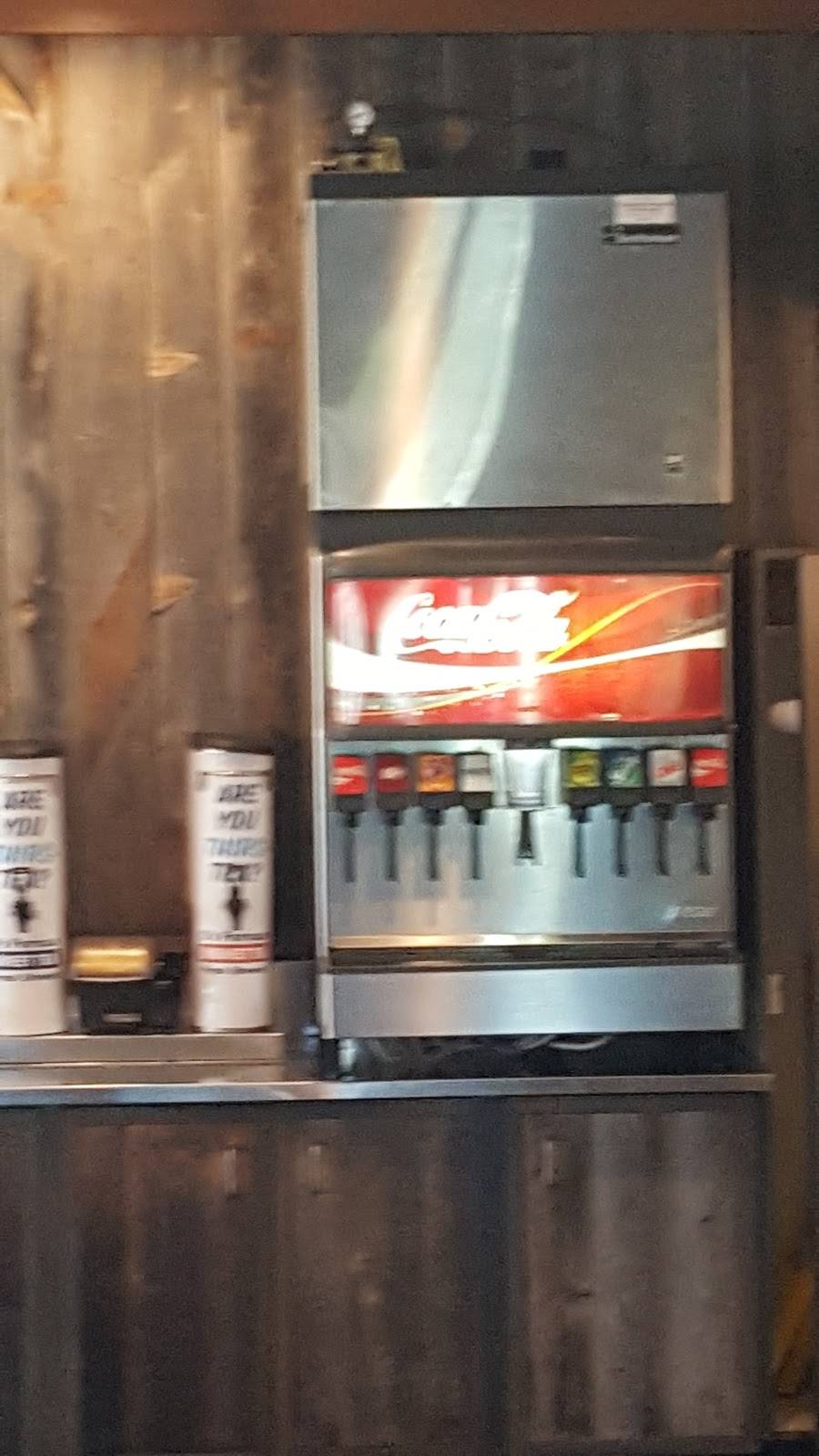 Captain Ds | restaurant | 1690 E 23rd St, Chattanooga, TN 37404, USA | 4236291352 OR +1 423-629-1352