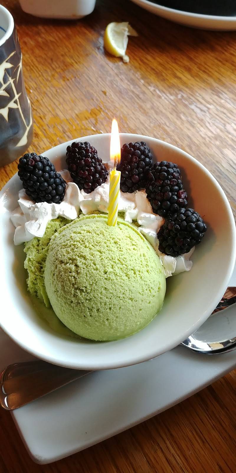 Azuma Sushi and Robata Bar | restaurant | 5600 Kirby Dr, Houston, TX 77005, USA | 7134329649 OR +1 713-432-9649