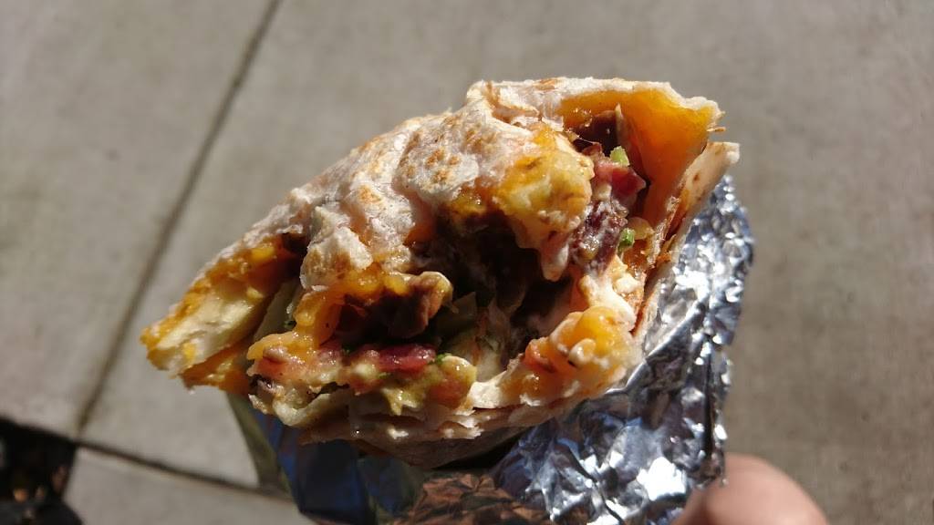 El Burrito Express | restaurant | 1601 Taraval, San Francisco, CA 94116, USA | 4155668300 OR +1 415-566-8300