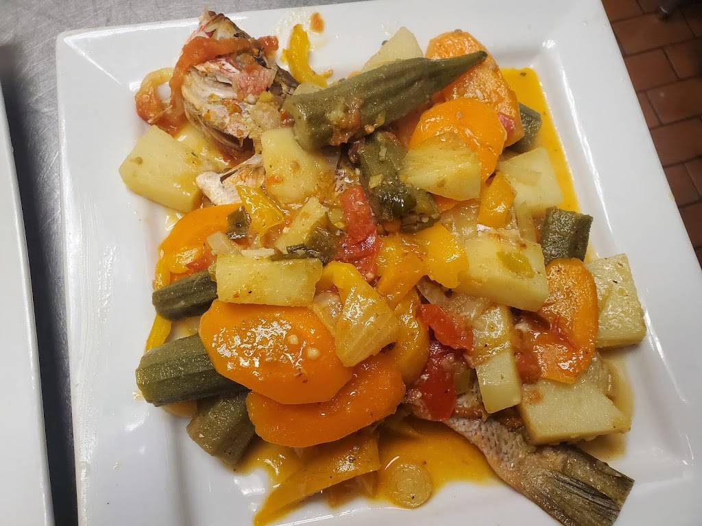 Potluck | restaurant | 1107 Britannia Rd E, Mississauga, ON L4W 3X1, Canada | 9056080700 OR +1 905-608-0700