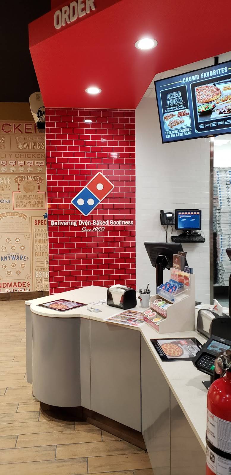 Dominos Pizza | meal delivery | 300 S Roosevelt Dr, Seaside, OR 97138, USA | 5034704466 OR +1 503-470-4466