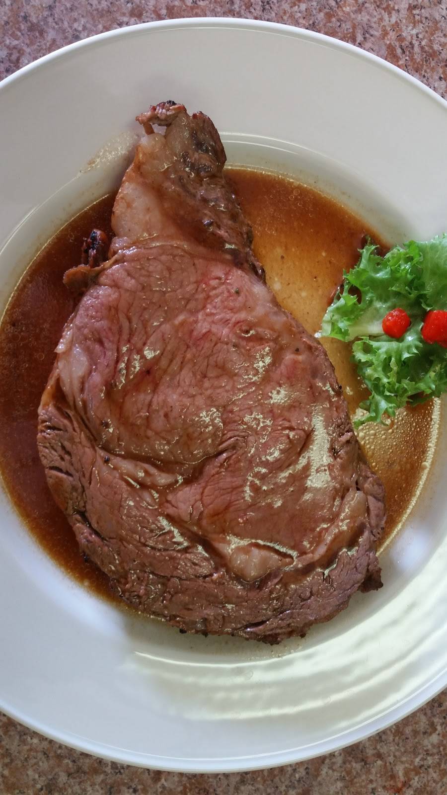 Enzos Restaurant & Banquet | restaurant | 2918 Elm Rd NE, Warren, OH 44483, USA | 3303723314 OR +1 330-372-3314