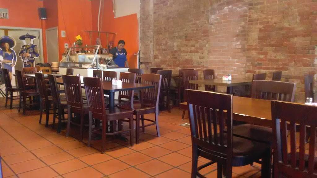 Dos Panchas | restaurant | 103 Broad St, Mesquite, TX 75149, USA | 9722859199 OR +1 972-285-9199