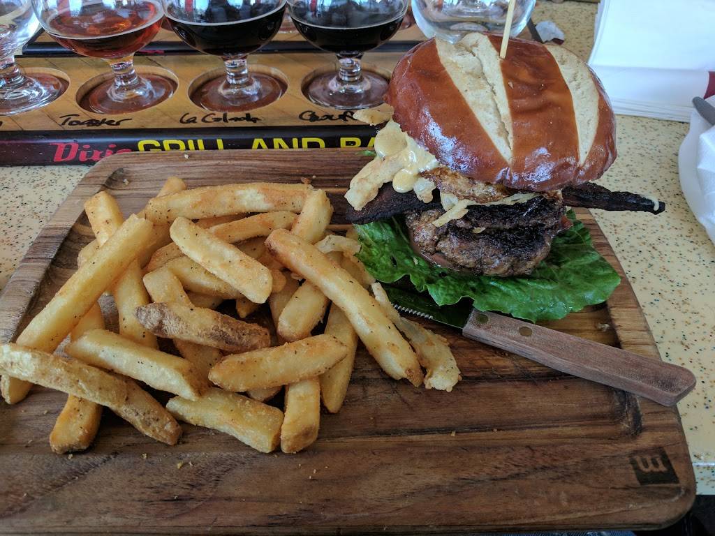 Dixie Grill & Brewery | restaurant | 5101 S Dixie Hwy, West Palm Beach, FL 33405, USA | 5615863189 OR +1 561-586-3189