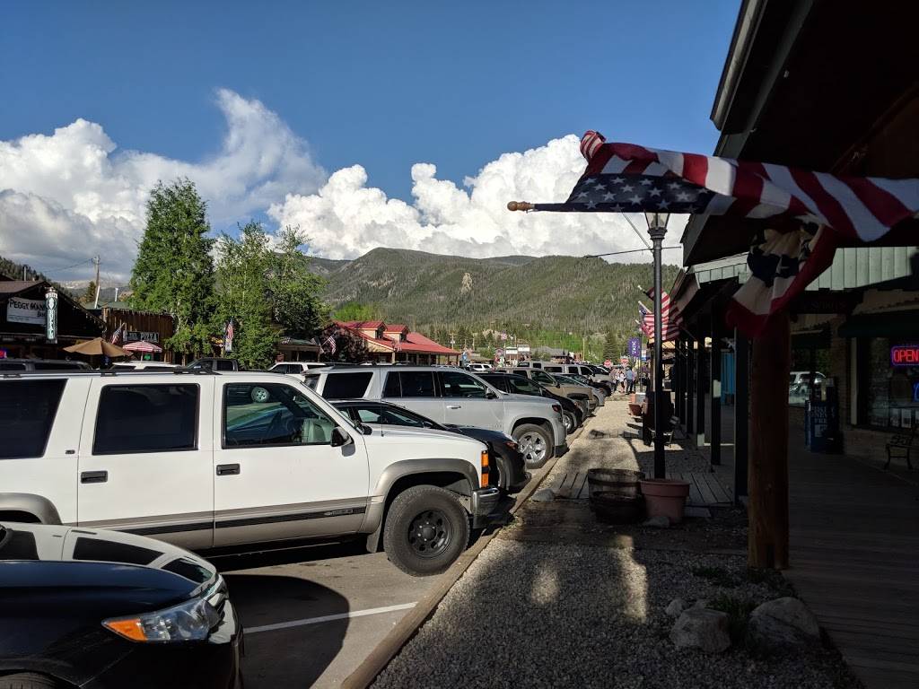 Mountain burger works | restaurant | 928 Grand Ave, Grand Lake, CO 80447, USA | 9706275416 OR +1 970-627-5416