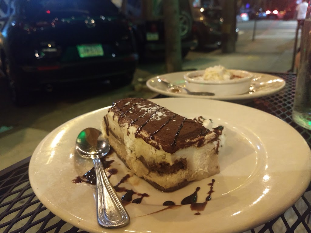 Scannicchios | restaurant | 2500 S Broad St, Philadelphia, PA 19145, USA | 2154683900 OR +1 215-468-3900