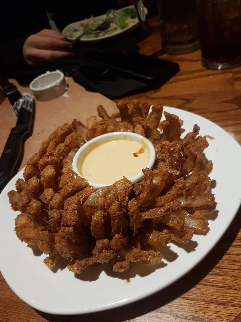 Outback Steakhouse | restaurant | 18326 I-45 S, Shenandoah, TX 77384, USA | 9363219106 OR +1 936-321-9106