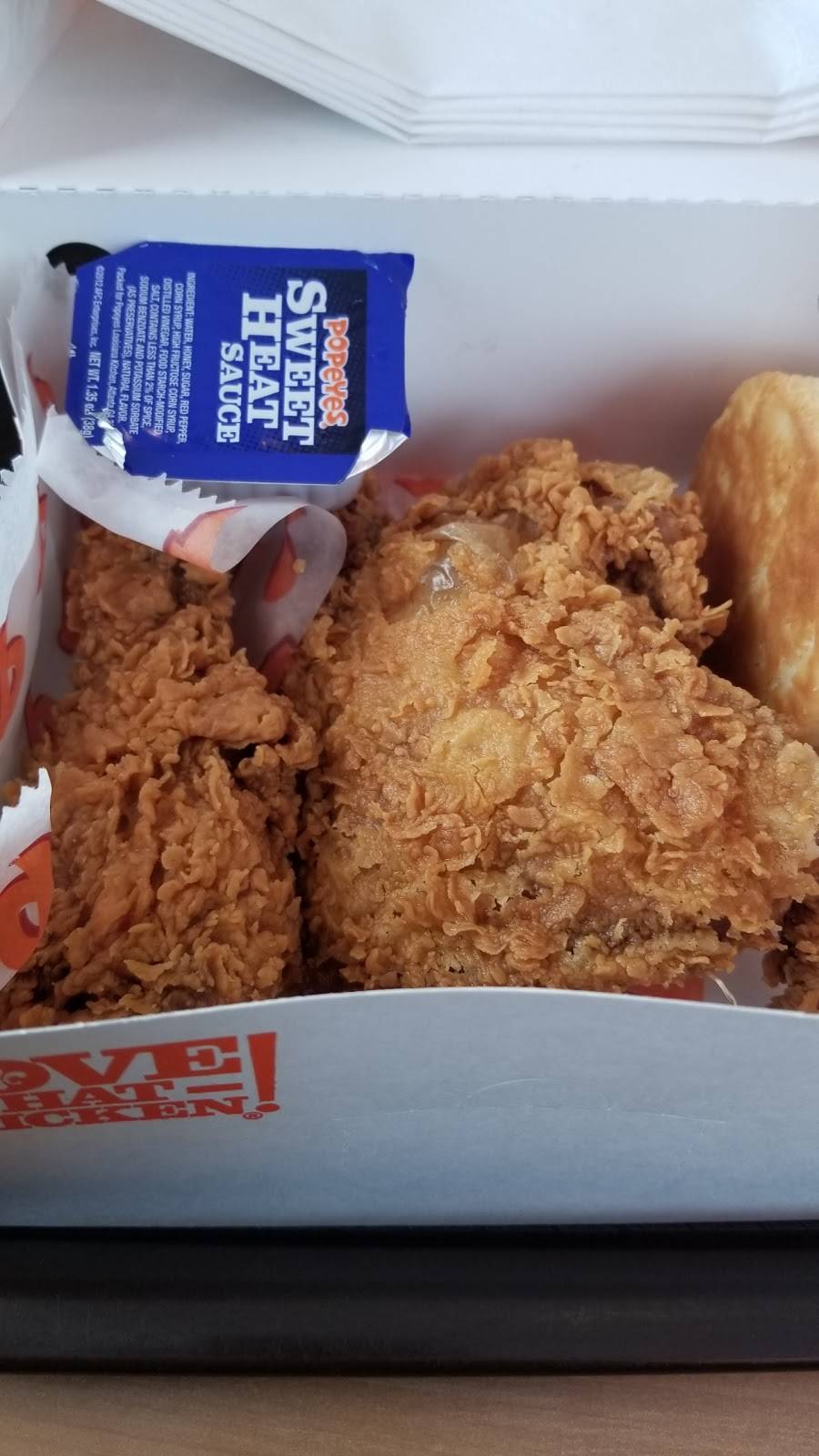 Popeyes Louisiana Kitchen | restaurant | 16 N White Horse Pike, Lawnside, NJ 08045, USA | 8566729090 OR +1 856-672-9090