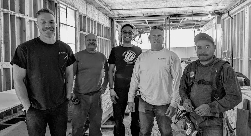 Augies of Santa Barbara | restaurant | 700 State St, Santa Barbara, CA 93101, USA | 8056640516 OR +1 805-664-0516