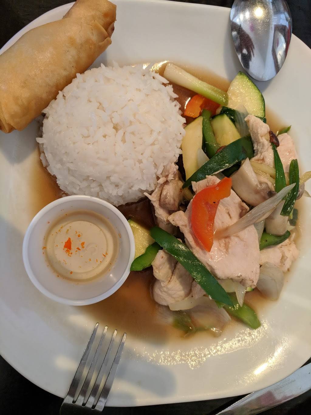 Bangkok Cafe | restaurant | 2729 White Mountain Hwy, North Conway, NH 03860, USA | 6033565566 OR +1 603-356-5566