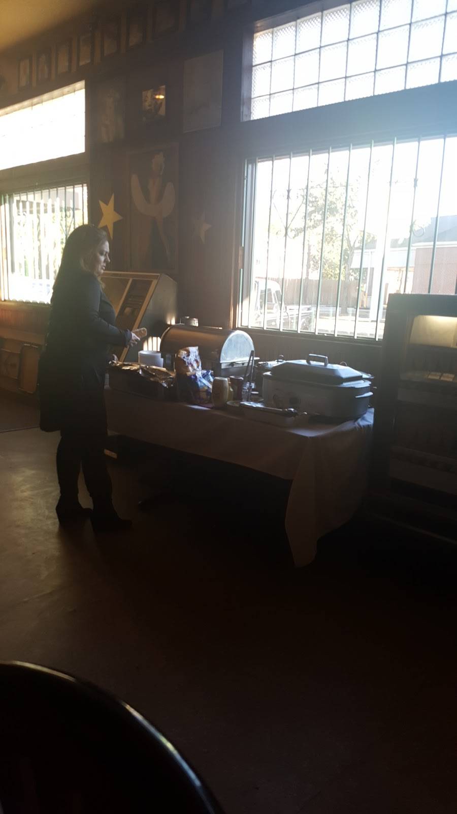 Oscars | restaurant | 2027 Metairie Rd, Metairie, LA 70005, USA | 5048319540 OR +1 504-831-9540