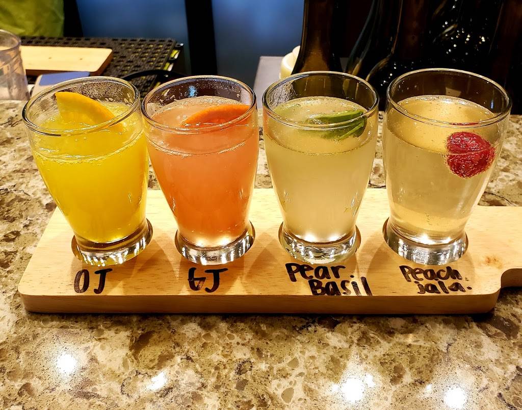 We Olive & Wine Bar | restaurant | 602 E 500 S, Salt Lake City, UT 84102, USA | 8014487489 OR +1 801-448-7489