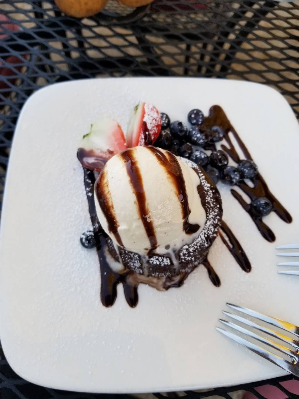 ONeills Bar & Grill | restaurant | 26772 Avery Pkwy, Mission Viejo, CA 92692, USA | 9492180865 OR +1 949-218-0865