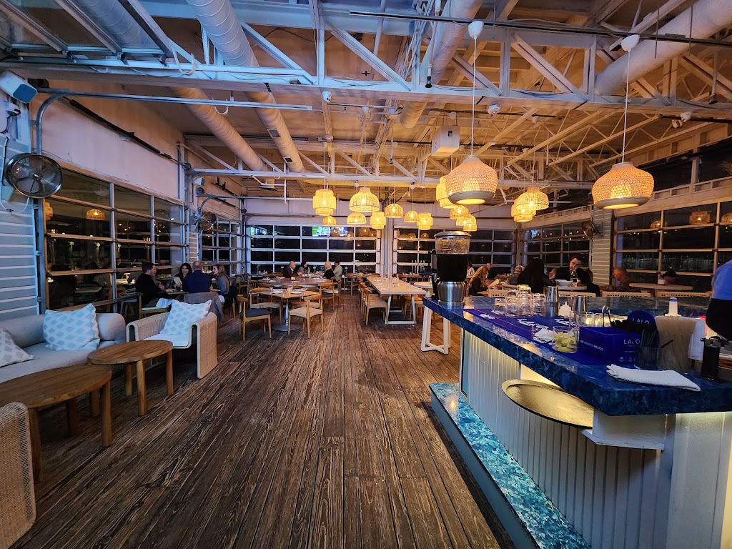 Quince Lakehouse | restaurant | 3825 Lake Austin Blvd #201, Austin, TX 78703, USA | 5123349426 OR +1 512-334-9426