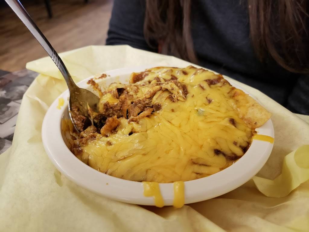 K N Root Beer Drive In | restaurant | 1108 Cypress St, Graham, TX 76450, USA | 9405492247 OR +1 940-549-2247