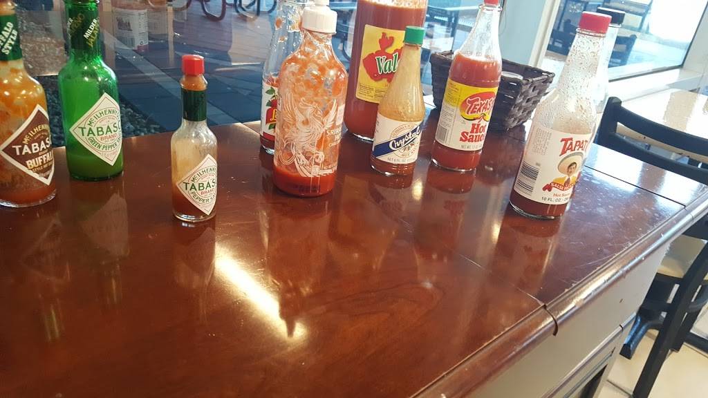 Andrews Deli | meal takeaway | 4190 Belfort Rd # 120, Jacksonville, FL 32216, USA | 9043746024 OR +1 904-374-6024