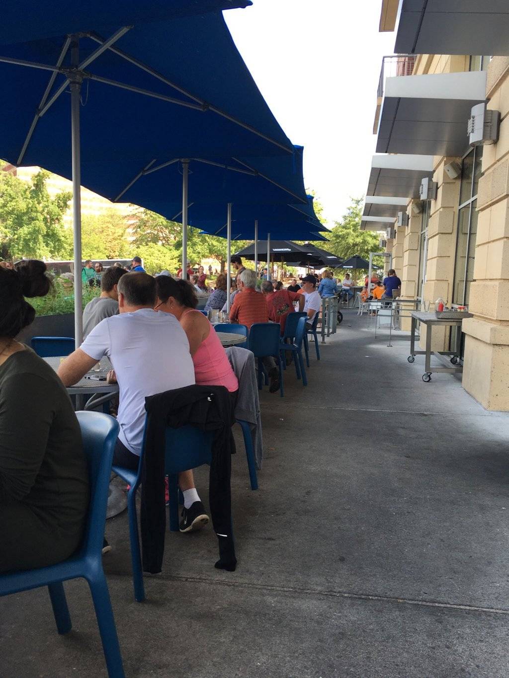 The Blue Plate | restaurant | 191 Chestnut St, Chattanooga, TN 37402, USA | 4236486767 OR +1 423-648-6767