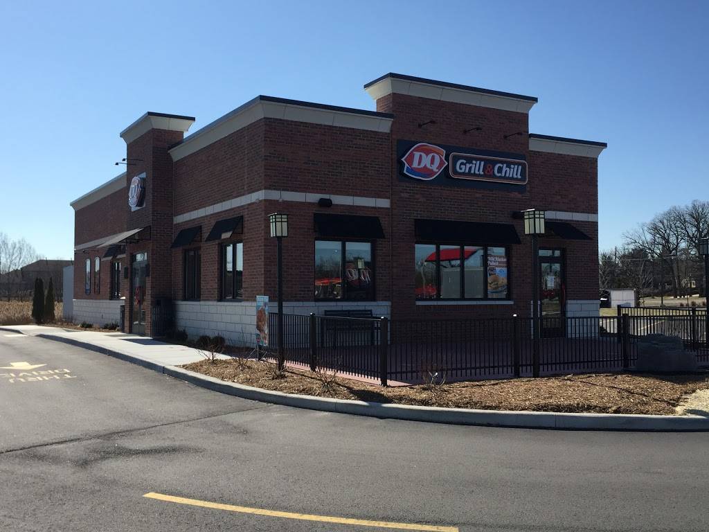 Dairy Queen Grill & Chill | restaurant | 235 US-30, Schererville, IN 46375, USA | 2192279728 OR +1 219-227-9728