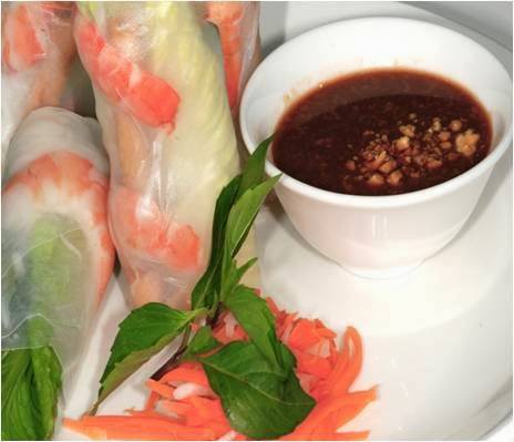 Papaya Vietnamese Café | restaurant | 15600 NE 8th St STM PM-12, Bellevue, WA 98008, USA | 4256438999 OR +1 425-643-8999