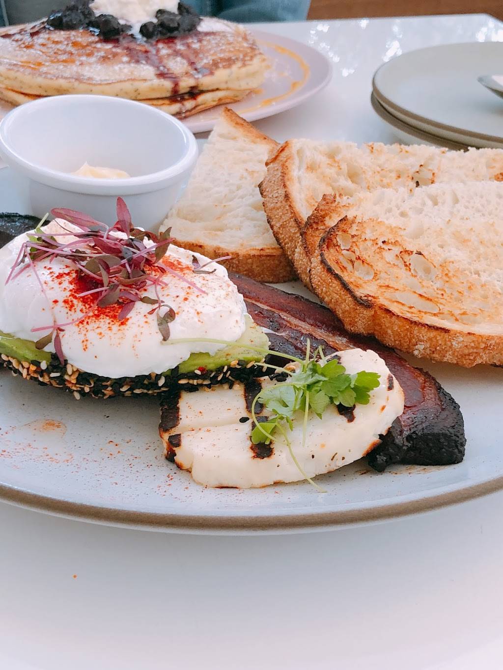 Pollen | cafe | 2100 Echo Park Ave, Los Angeles, CA 90026, USA | 3234867650 OR +1 323-486-7650