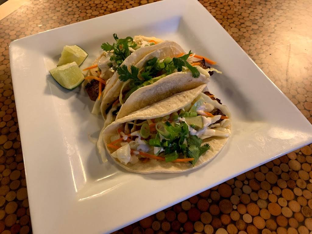 Reefers Gastropub | restaurant | 105 Palm Ave, Islamorada, FL 33036, USA | 3054251980 OR +1 305-425-1980