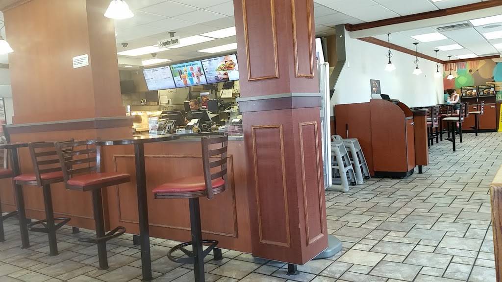 McDonalds | cafe | 331 Harding Pl, Nashville, TN 37211, USA | 6153332711 OR +1 615-333-2711