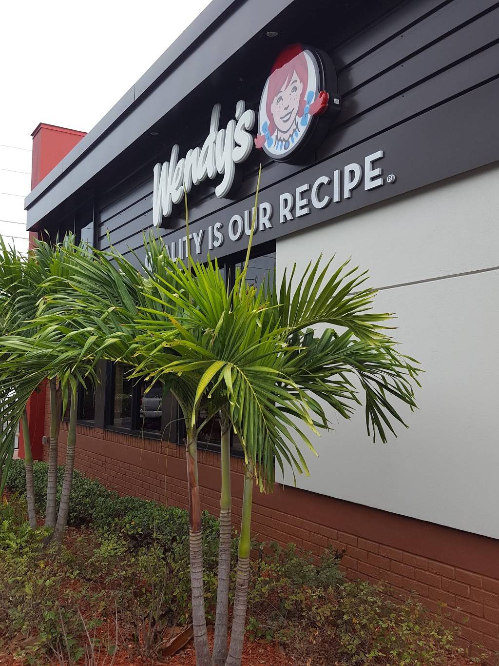 Wendys | restaurant | 1050 McCoy Rd, Orlando, FL 32809, USA | 4072408014 OR +1 407-240-8014