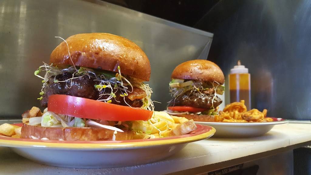 Abby Lane Gourmet Burgers and Other Stuff | restaurant | 16890 15 Mile Rd, Fraser, MI 48026, USA | 5864152229 OR +1 586-415-2229