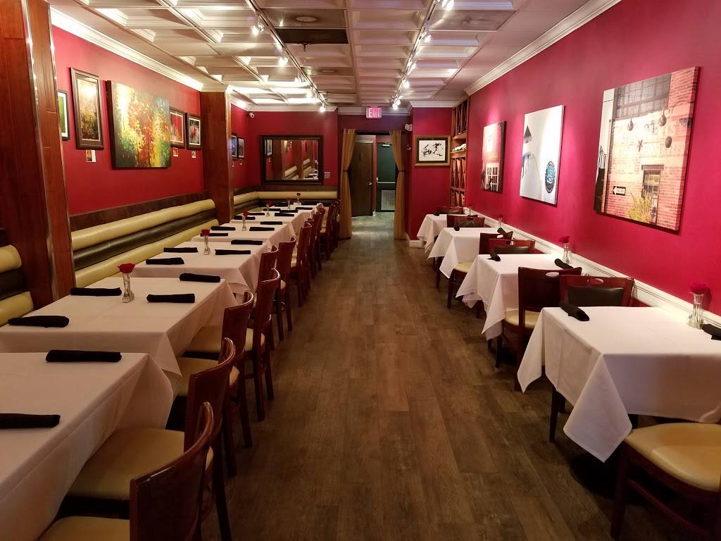 Mackies Bar & Grill | restaurant | 907 King St, Alexandria, VA 22314, USA | 7036843288 OR +1 703-684-3288