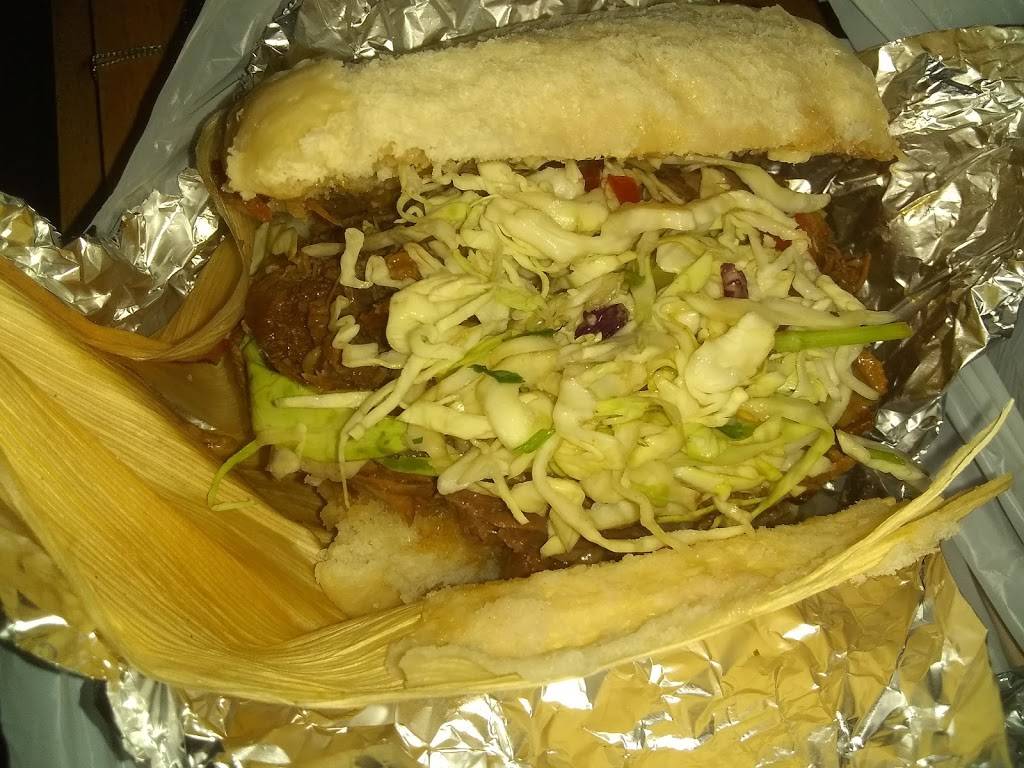 Pepes Carnitas | restaurant | 3208 Strong Ave, Kansas City, KS 66106, USA | 9137083475 OR +1 913-708-3475