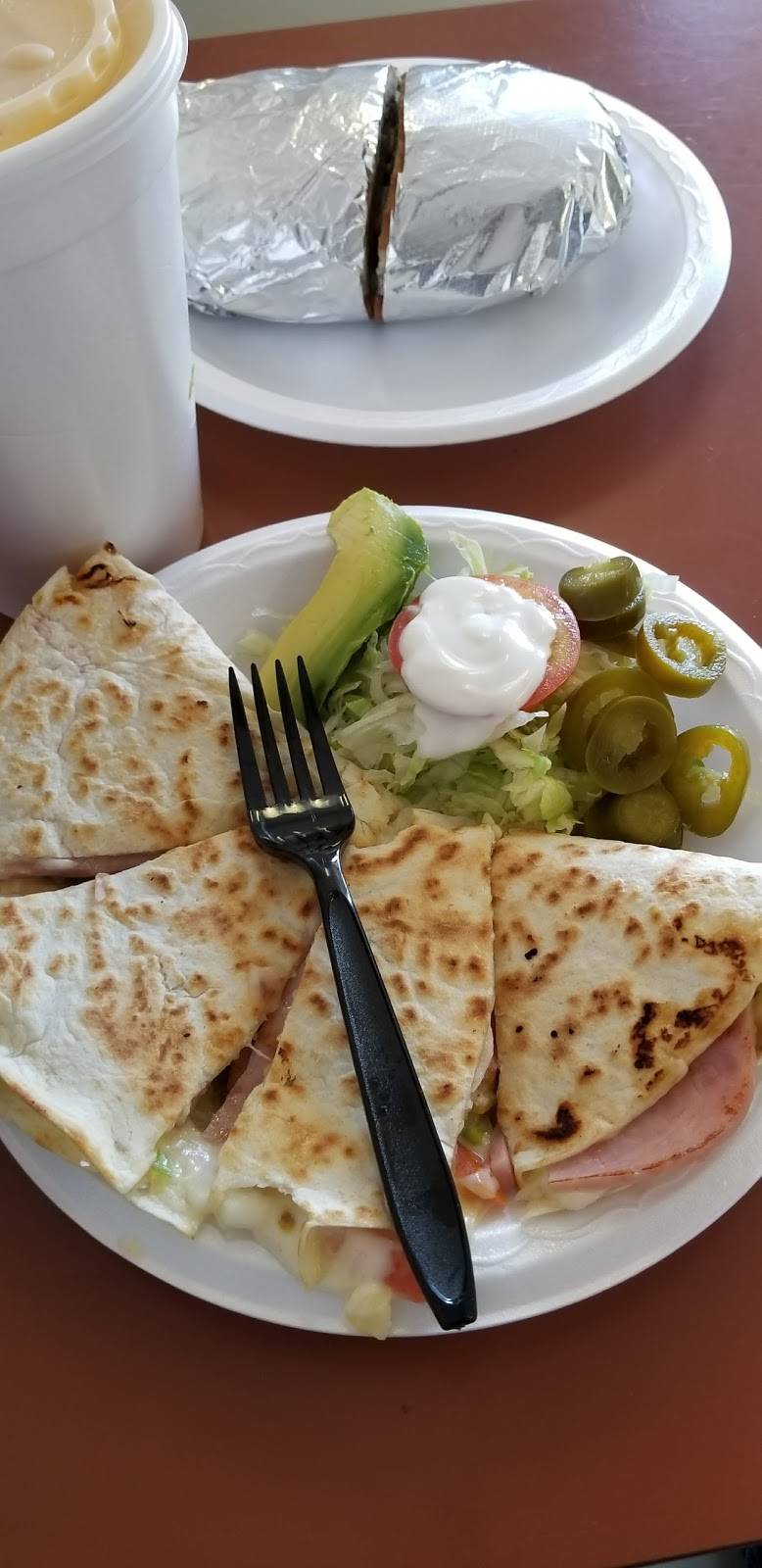 Neveria El Picachu | restaurant | 2719 W McDowell Rd, Phoenix, AZ 85009, USA | 6022696169 OR +1 602-269-6169