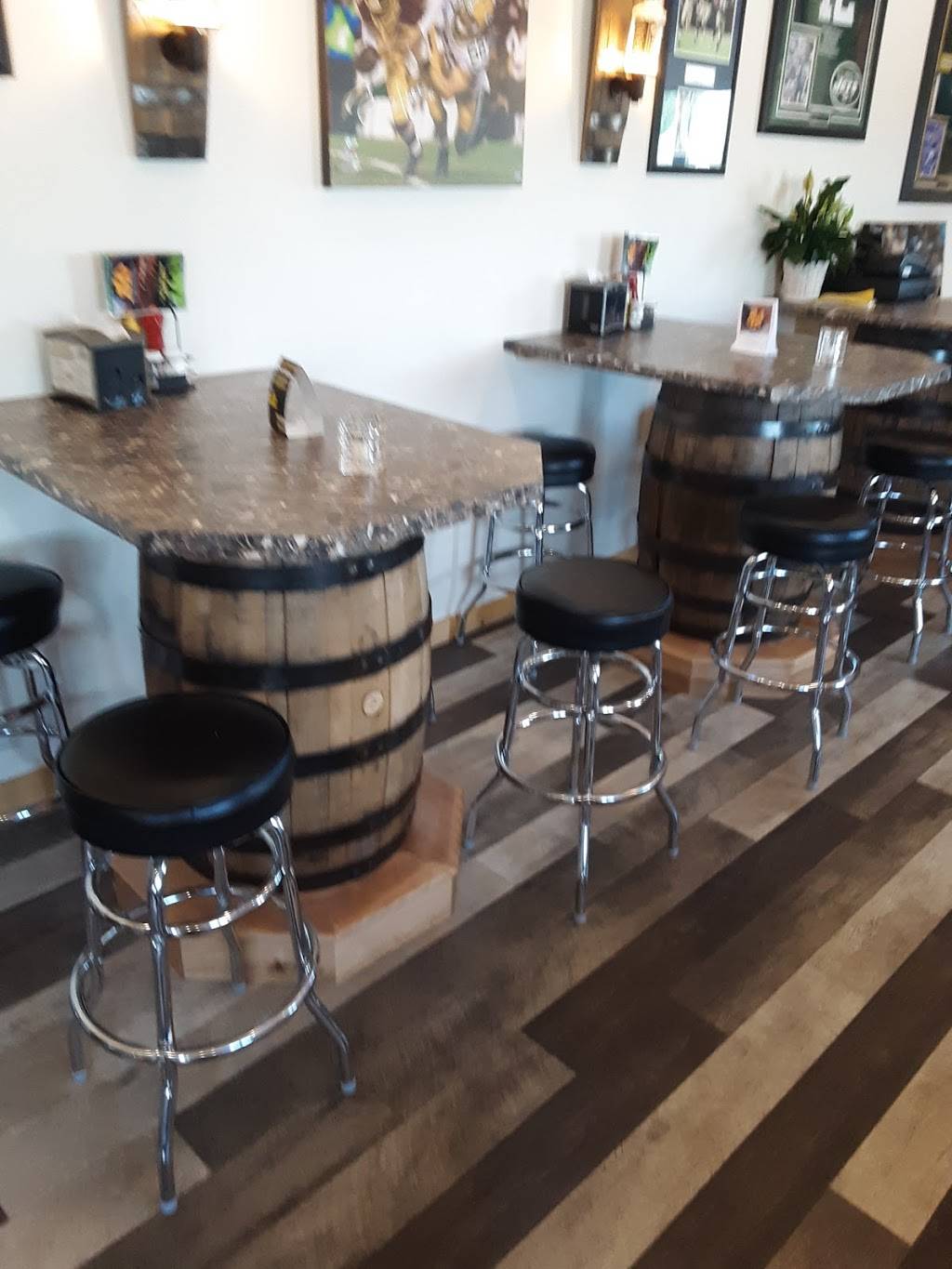 The Zone | restaurant | 9929 WI-21, Sparta, WI 54656, USA | 6082699053 OR +1 608-269-9053